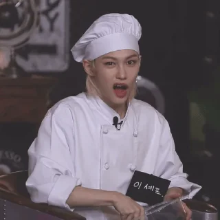 😧
