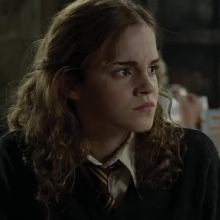 😠