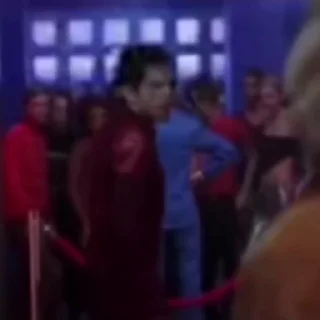 🤨