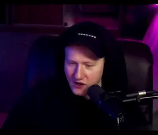 👎