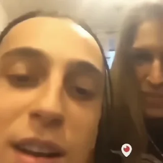 😁