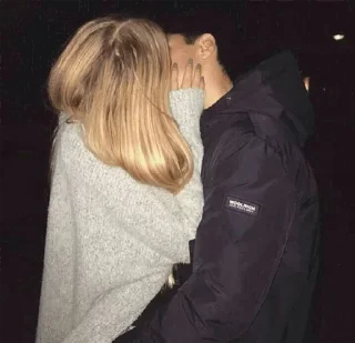 💋