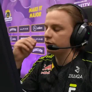 🥴