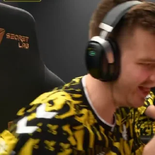 😝