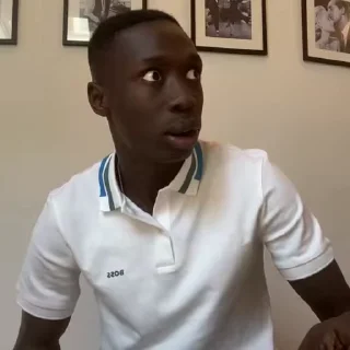 😳