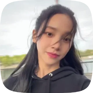 ヾ(゜０゜*)ノ? Ｋａｒｉｎａ by @SfXX9N :: @fStikBot
