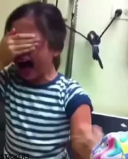 😭