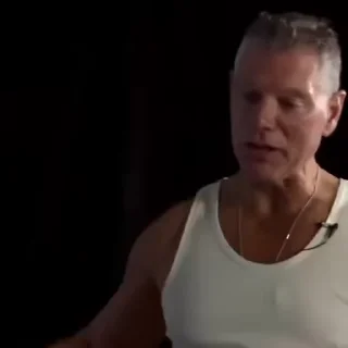 😁