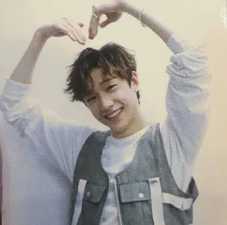 😘
