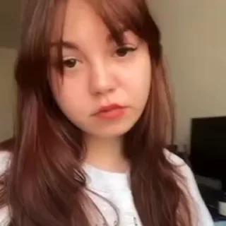 😐