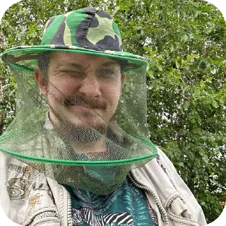 🎩
