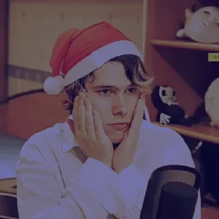 😳