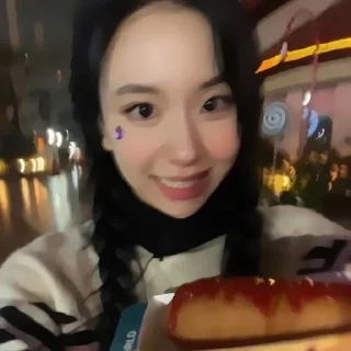 🥡