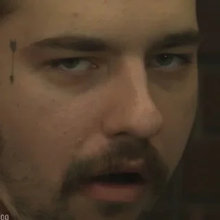 🫥
