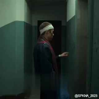 😔