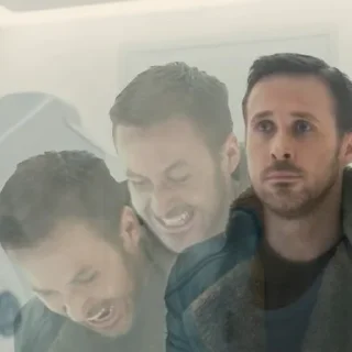 😡