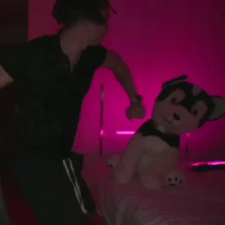 😞