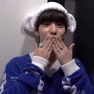 😙