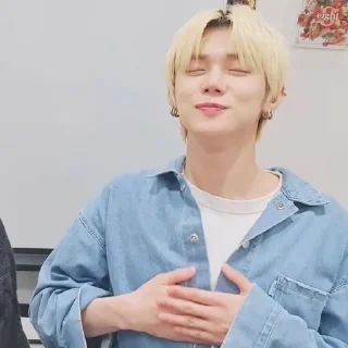 😊
