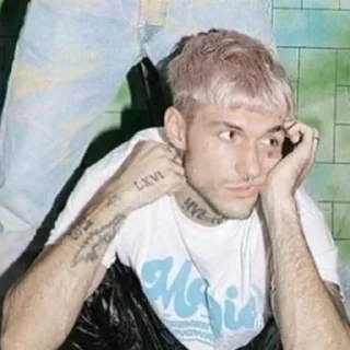 😔