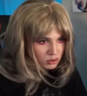 🤨