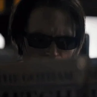 👁