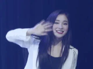 🤗