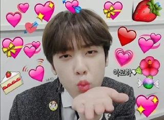 😘