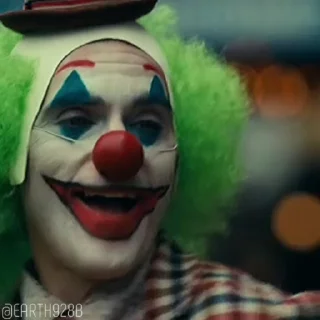 😜