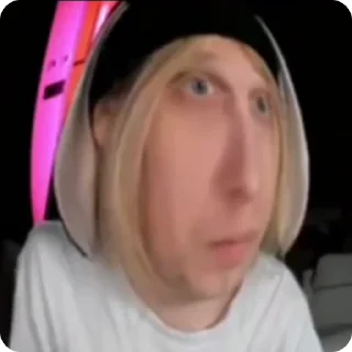 😱