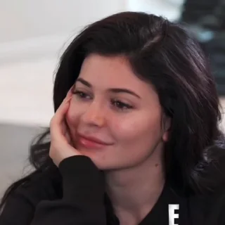 😐