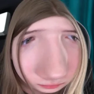 👽