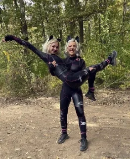 😜