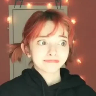 😐