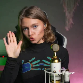 🤚