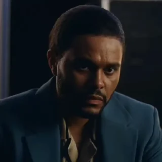 😐