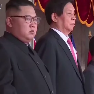 😐