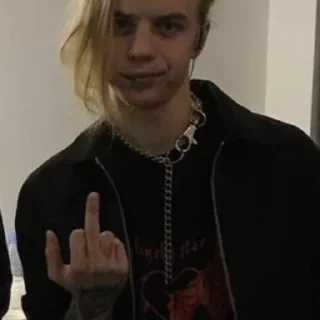 🤬